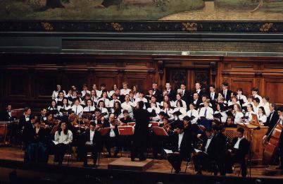 A Ray of Hope's Performance in the Grand Amphitheatre de la Sorbonne